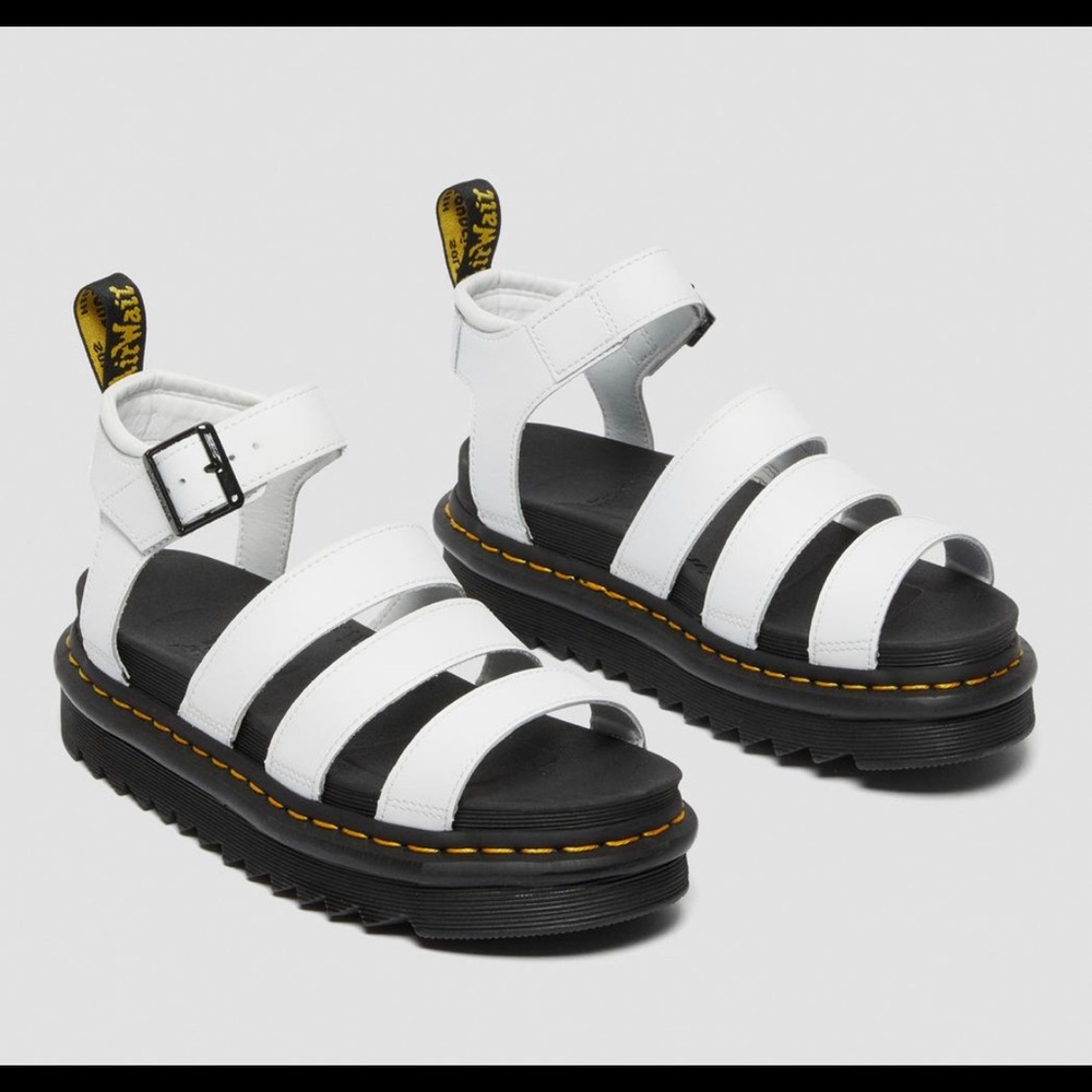 DR. MARTENS WOMEN BLAIRE HYDRO LEATHER STRAP SANDALS